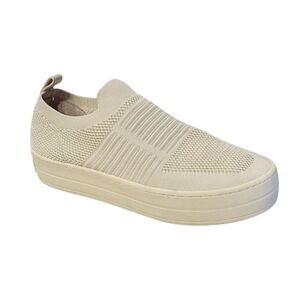 J SLIDES Hilo Platform Slip-On Sneaker 7.5